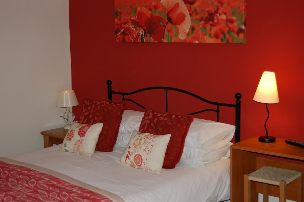 The Mitre Inn Witheridge Номер фото