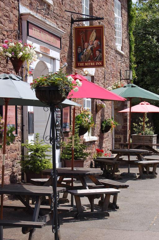 The Mitre Inn Witheridge Екстер'єр фото