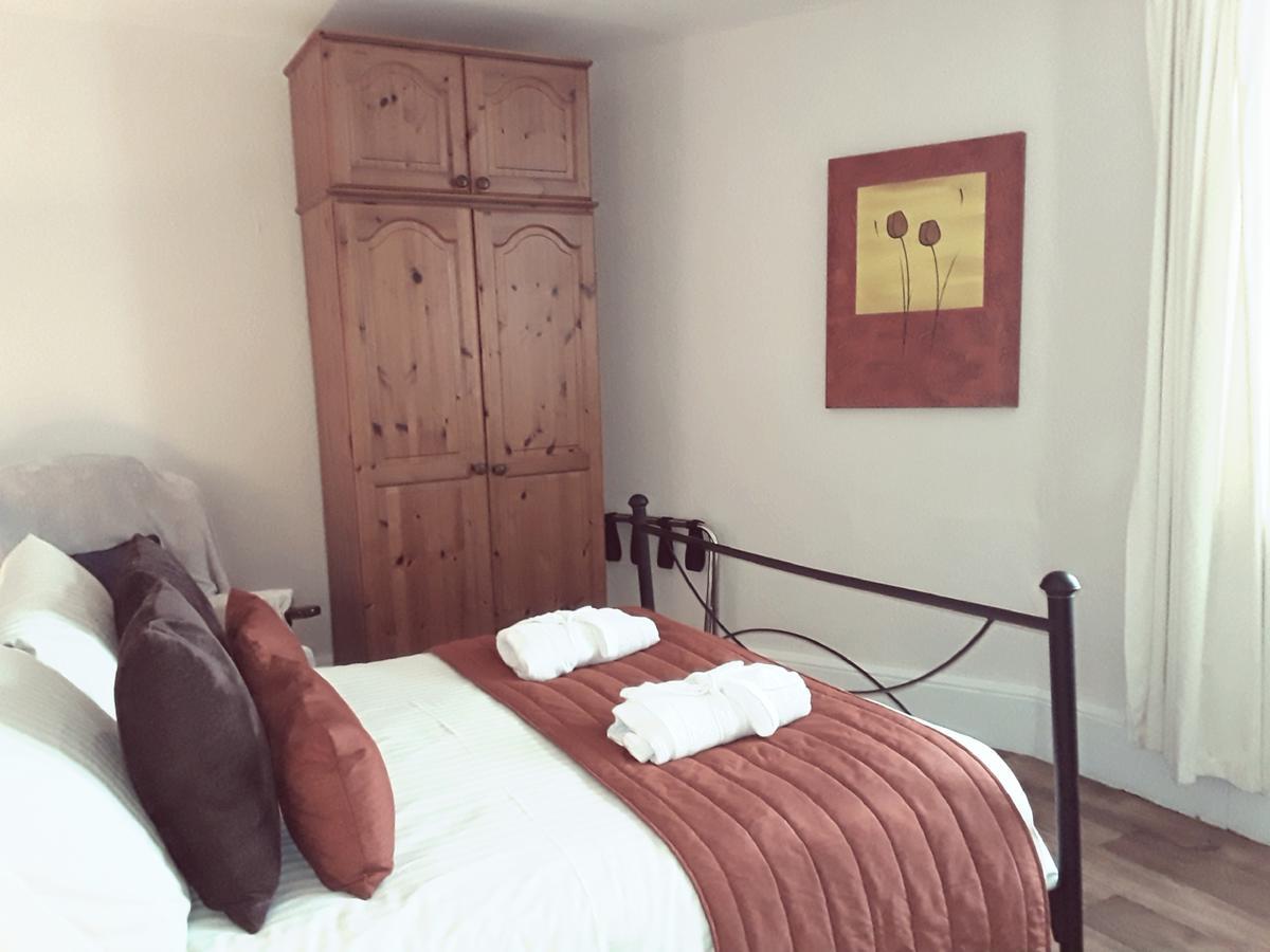 The Mitre Inn Witheridge Екстер'єр фото